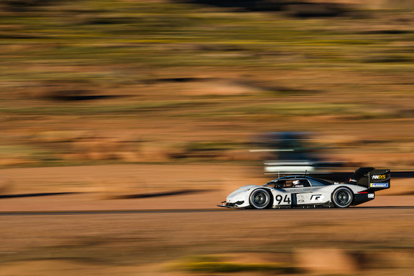 I.D R Pikes Peak bije rekord trasy